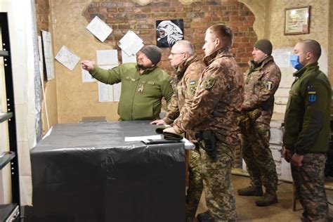 Но мы не говорим о фамилиях. Головнокомандувач Збройних Сил України генерал-полковник ...