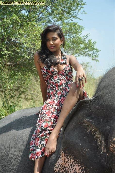 Sexy Sri Lankan Girls