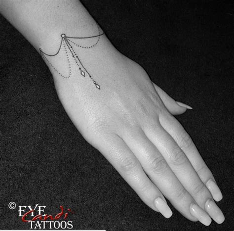 Among the prevailing tattoo trend, bracelet tattoos are the one which is the talk of the town. 40 Beautiful Bracelet Tattoos for Men & Women - TattooBlend