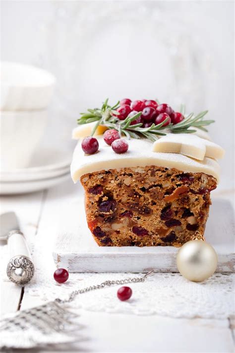 It makes the cake firm for cutting—and easy to frost, too. Alton Brown Fruit Cake - Alton Brown's Free Range ...