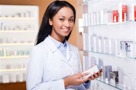 The Benefits of a Pharmacy Technician Career | MI-New-Career