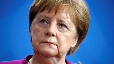 Bekymret Merkel Tager Til Kroatien For At Kapre Nye Vælgere Ep Valg Dr
