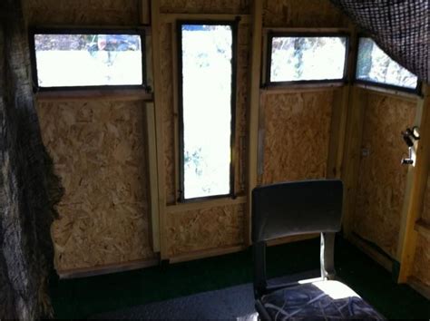 Hinge Window Inside 2 Deer Hunting Stands Deer Hunting Blinds
