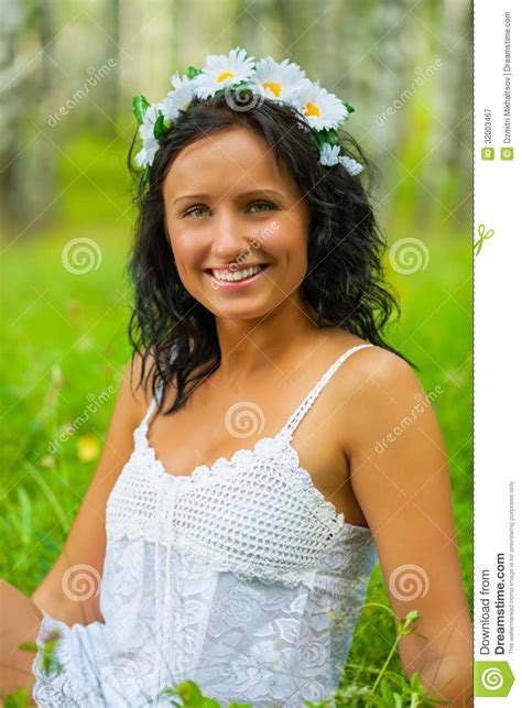 Beautyful Brunette In Forest Stock Image Image Of Brown Body 32003467