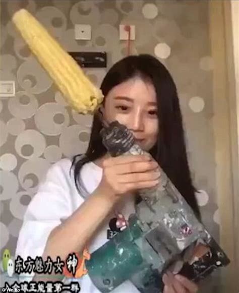 Woman In China Takes On Rotating Corn Challenge And Gets Her Hair Ripped Out In Youtube Video