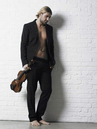 Heute abend seht ihr mich live um 18:45 auf dem roten sofa bei ndr das! David Garrett - Classic FM