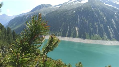 Die mayrhofner bergbahnen zählen zu den größten skigebieten in tirol. Wanderung zur Kebema Hängebrücke im Zillertal | bloghouse.io