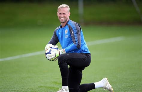 Find out everything about kasper schmeichel. Schmeichel Expecting Liverpool Reaction