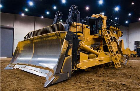 The new cat® d11 dozer delivers higher productivity at lower cost. CAT D11T Bulldozer - Thanks to Markag6 on flickr for the ...