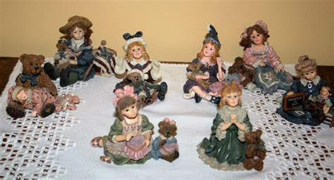 Vintage Lot Collection Boyd Yesterdays Child The Dollstone Collection