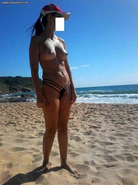 Fotos Esposa Pelada Numa Praia De Nudismo Vagabundas Do Orkut
