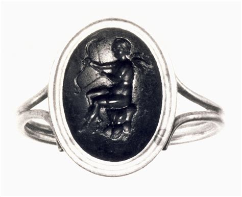 Eros Seated With Bow And Arrow Graeco Roman Ringstone I438
