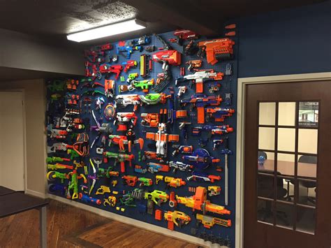 Dinosquad is an upcoming series of nerf blasters and super soakers that will be released in spring of 2021. A quick peak at the new Blaster Labs office (what Hasbro ...