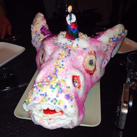 18 Cake Fuckups That Are Guaranteed To Make You Wince Cake Fails Funny Cake Cakes Gone Wrong