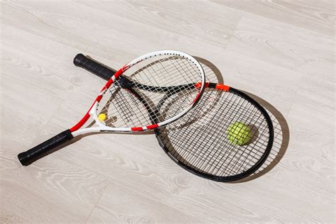 How To Choose A Tennis Racket Size With Chart Guide