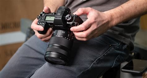 What Are Features Of Professional Photo Camera Along With Its Benefits