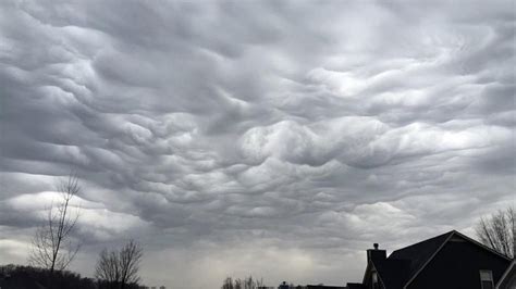 Bizarre ‘wavy Clouds Create Stunning Alabama Skies Photos Video