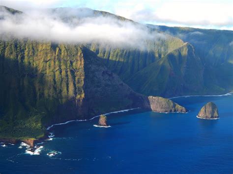 The Worlds Largest Sea Cliffs Are Right Here In Hawaii