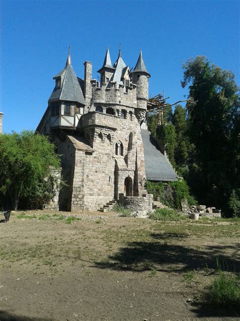 Si quieres conocer este monumental castillo en tu próximo viaje a londres pero no sabes cómo, no te preocupes. Conoce los increíbles castillos de la Región de O´Higgins ...