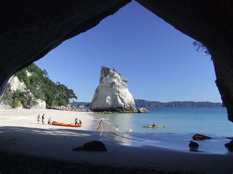 Cathedral Cove Classic Tour Cathedral Cove Kayak Tours Reservations