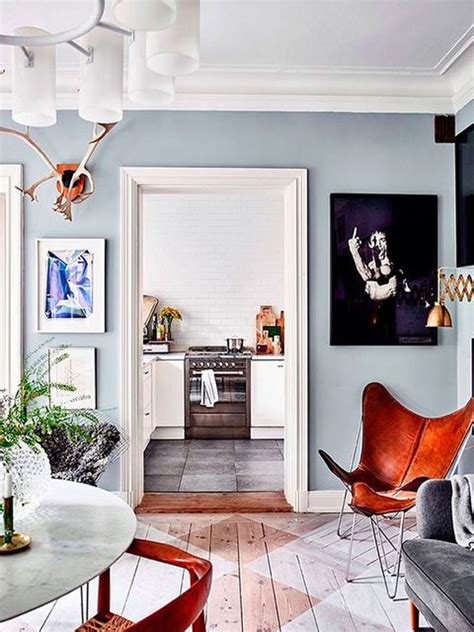 Entre los mejores colores para pintar el exterior de una casa esta una mezcla entre gris y beige. 15 colores con los que pintar tu casa - Decorar con color