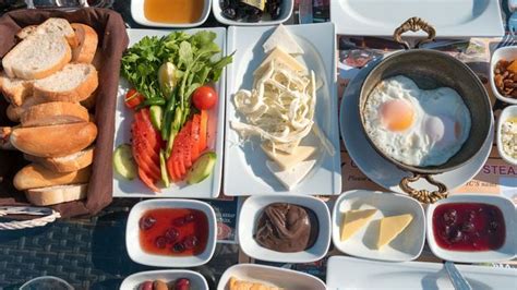 BBC - Travel - The Turkish city that lives for breakfast