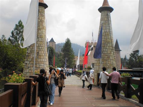 Bukit tinggi is a small town in bentong district of pahang, malaysia. Pusat Peranginan Bukit Tinggi Resort, Pahang - Relaks Minda
