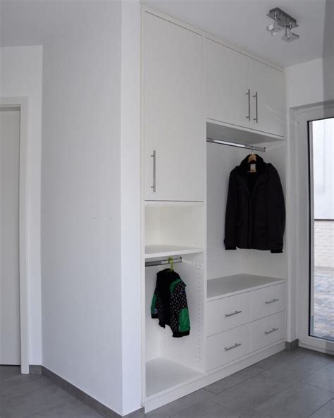 Das wäre bei ikea dieser hier. Pin by der-einbauschrank.de on Instagram einbau_schrank in ...