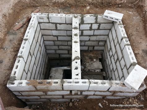 How to install electrical earthing system in a building? Latrine in Haiti - Follow the Robinsons