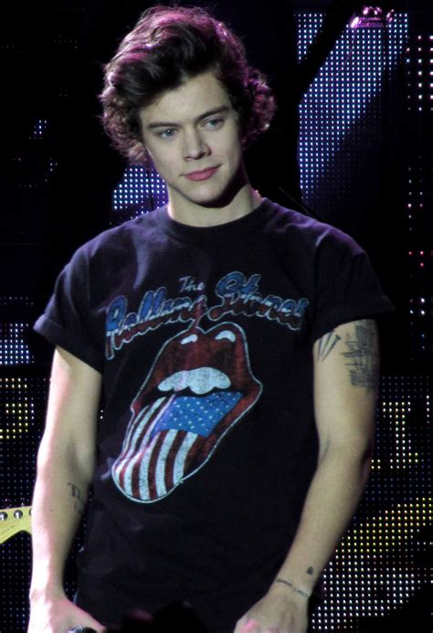 Harry styles — woman 04:38. Harry Styles - Wikipedia tiếng Việt