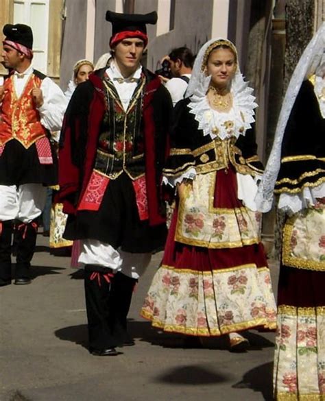 Traditional Costume Of Italycostume Of Their Decor With A Lot Of