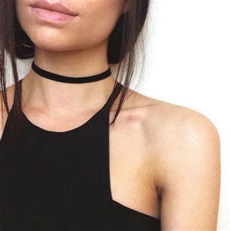 2016 Vintage Retro Black Velvet Choker Necklace Women Chokers Necklaces