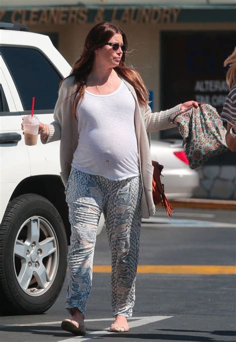 Pregnant Jessica Biel Out In Marina Del Rey Hawtcelebs