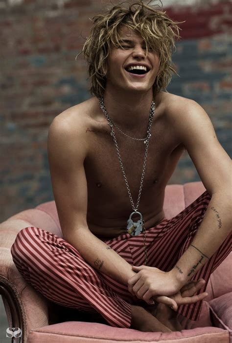 Everything You Need To Know About Model Jordan Barrett