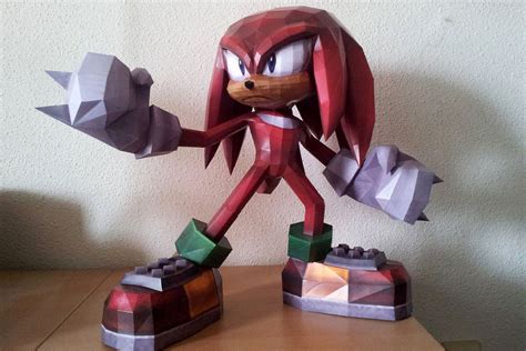 Video Game Characters Come To Life As Stunning Papercraft Models The