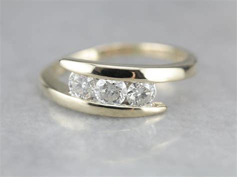 Modern Diamond Bypass Ring Diamond Rings Design Modern Diamonds