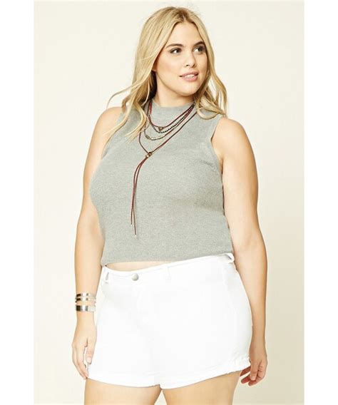 Forever 21（フォーエバー トゥエンティーワン）の「forever 21 Plus Size Cuffed Shorts（その他パンツ）」 Wear
