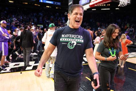 Mark Cuban Dishes About Elon Musk Bill Gates And Partying