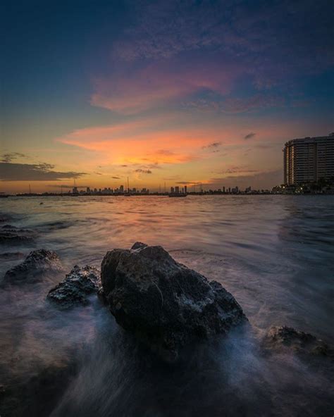 Awesome Sunset In Miami By Edin Chavez Sunset Miami Miami Beach