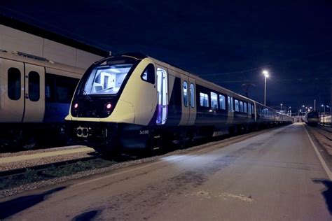 New Crossrail Trains Will Begin Taking Passengers Later This Month