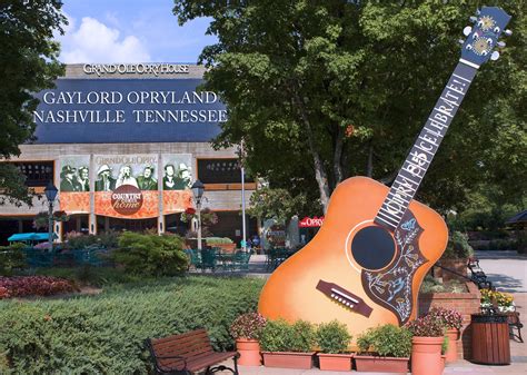 11 Awesome Things You Can Only Do In Tennessee