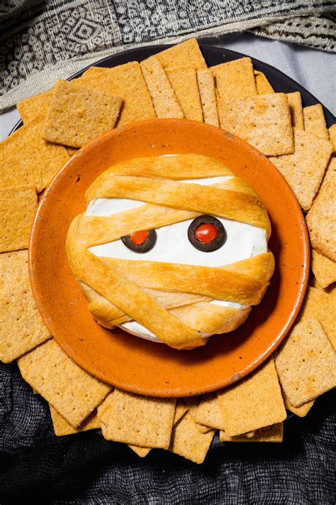 20 Easy Halloween Appetizers Best Recipes For Halloween Appetizer