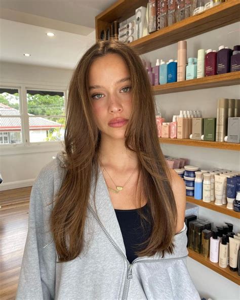 Jemima Mollar On Instagram “real Life Doll I Swear 🤭 😳😍 Isabellemathersx Fresh Chop And Blow