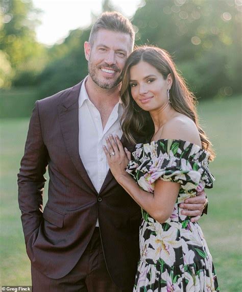 Jesse Palmer Gets Engaged To His Girlfriend Emely Fardo Jesse Palmer