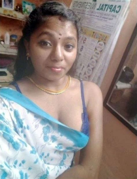 Tamil Hot Wife Meena Boobies Selfie Pics Femalemms