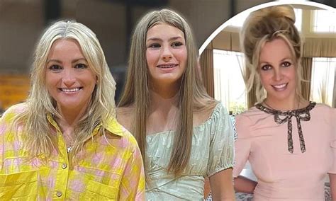 britney spears sister jamie lynn shares rare photo with daughter maddie daily mail online