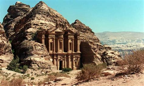 Archaeologists Discover Massive Petra Monument That Could Be 2150