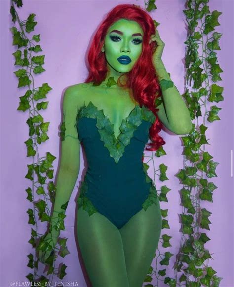 10 Poison Ivy Cosplays To Make You Green With Envy Cosplay Central