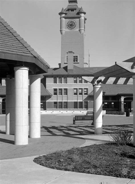 Springfields Old Train Station Im Not Sure What The Stat Flickr