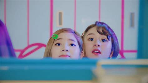 Twice Th ♡ On Twitter Cap 170512 Twice Signal Mv Teaser 1